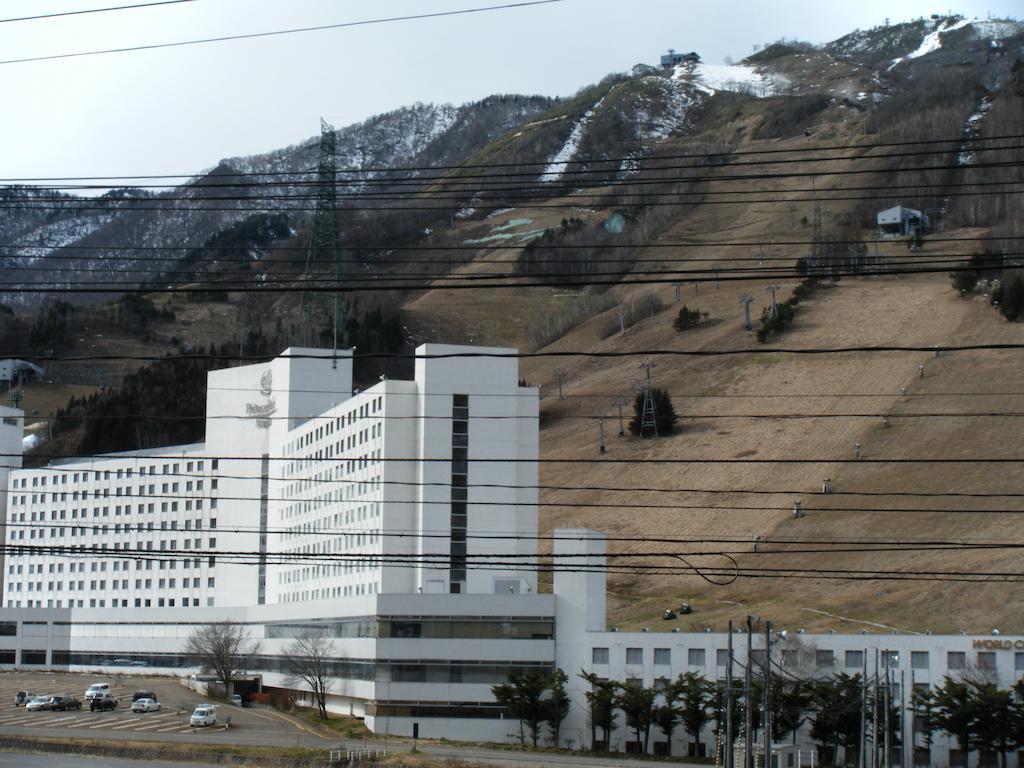 Hotel Tomiya Yuzawa  Exterior photo